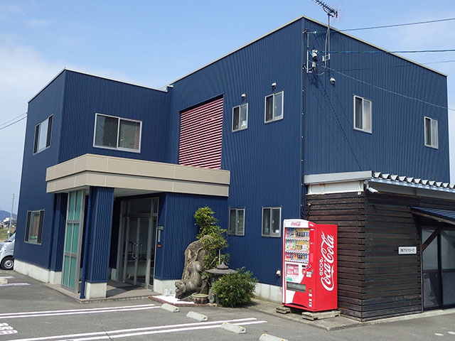 アスフリーク会社外観