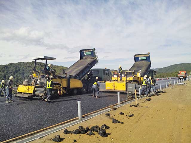 舞鶴若狭自動車道 高野工事