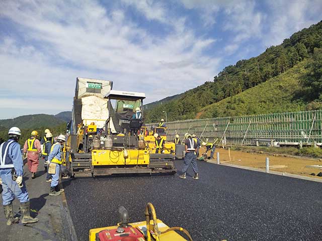 舞鶴若狭自動車道 高野工事