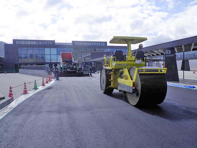 駅前広場整備工事その19+(1)