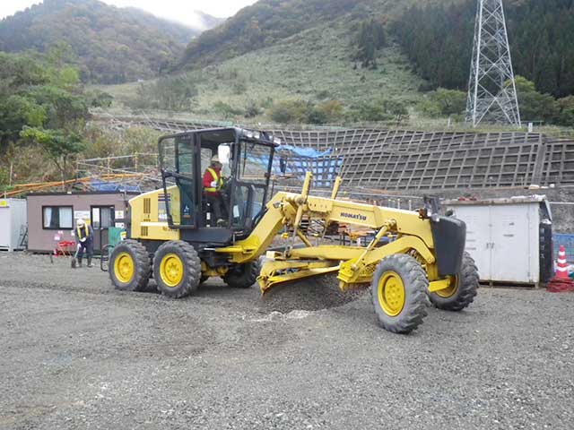 荒島第一トンネル西勝原地区工事